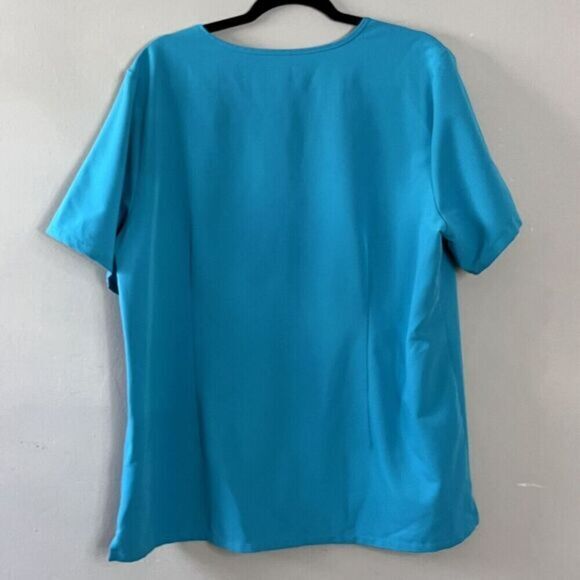 FIGS Technical Collection Lot of 2 Scrubs Shirts‎ Size XXL V-Neck Nurse Medical - Picture 5 of 15